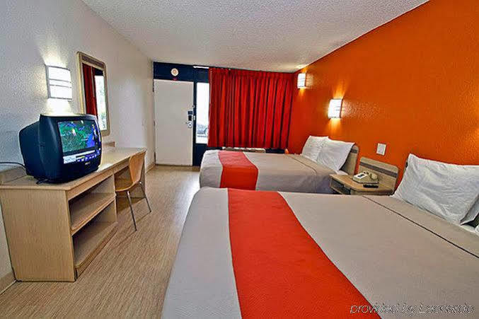 Motel 6-Little Rock, Ar - West ภายนอก รูปภาพ