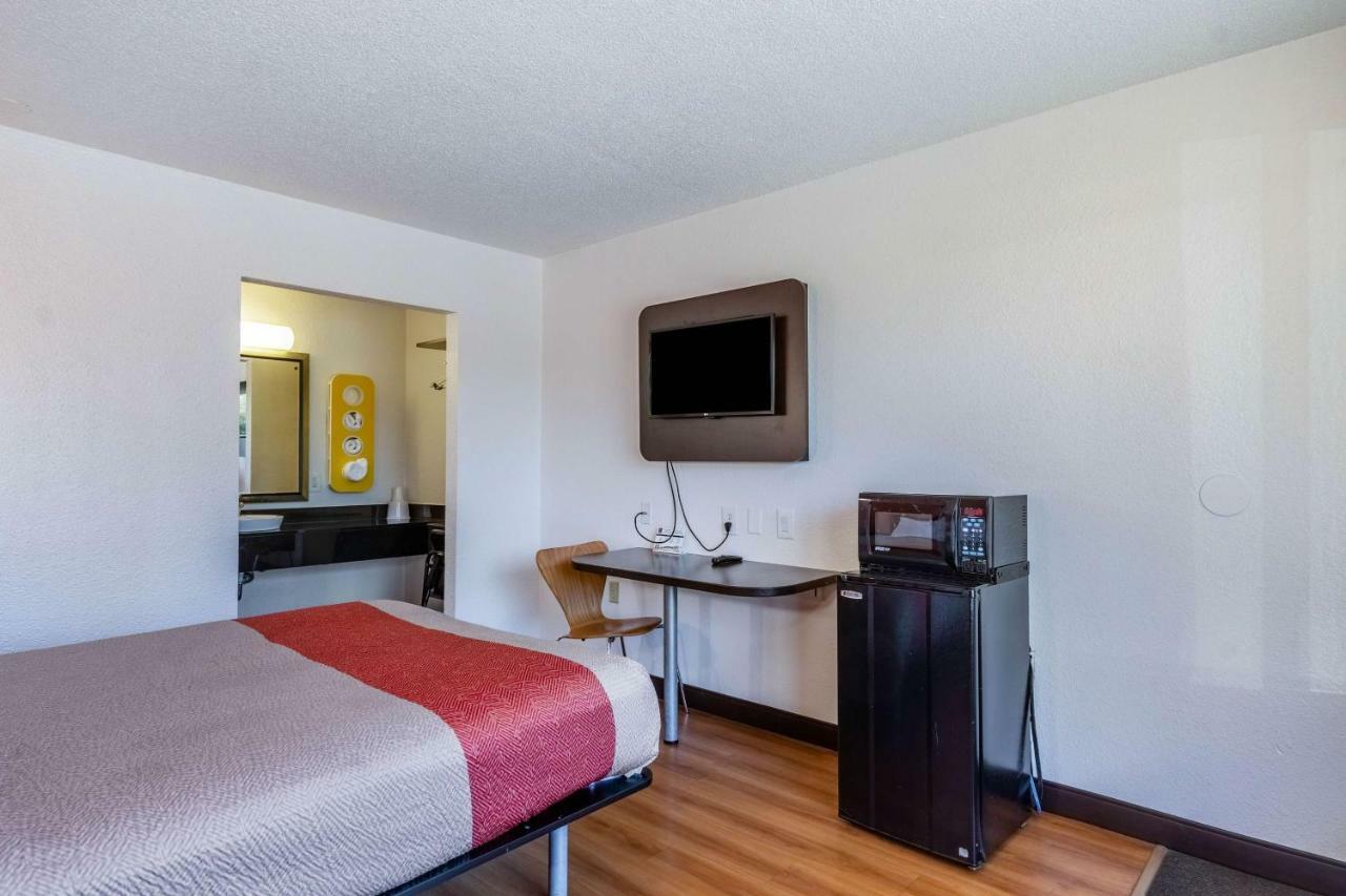 Motel 6-Little Rock, Ar - West ภายนอก รูปภาพ